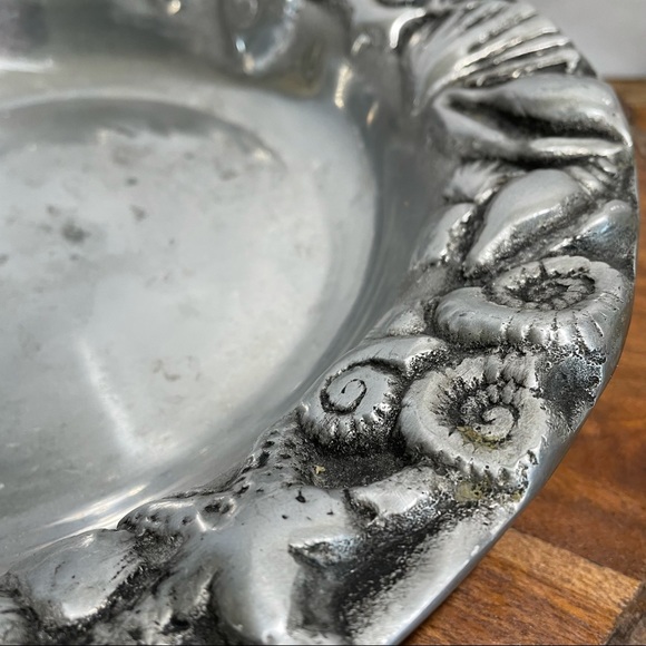 Betty Barrena silver seashell nautical 12 in. bowl - Picture 6 of 11